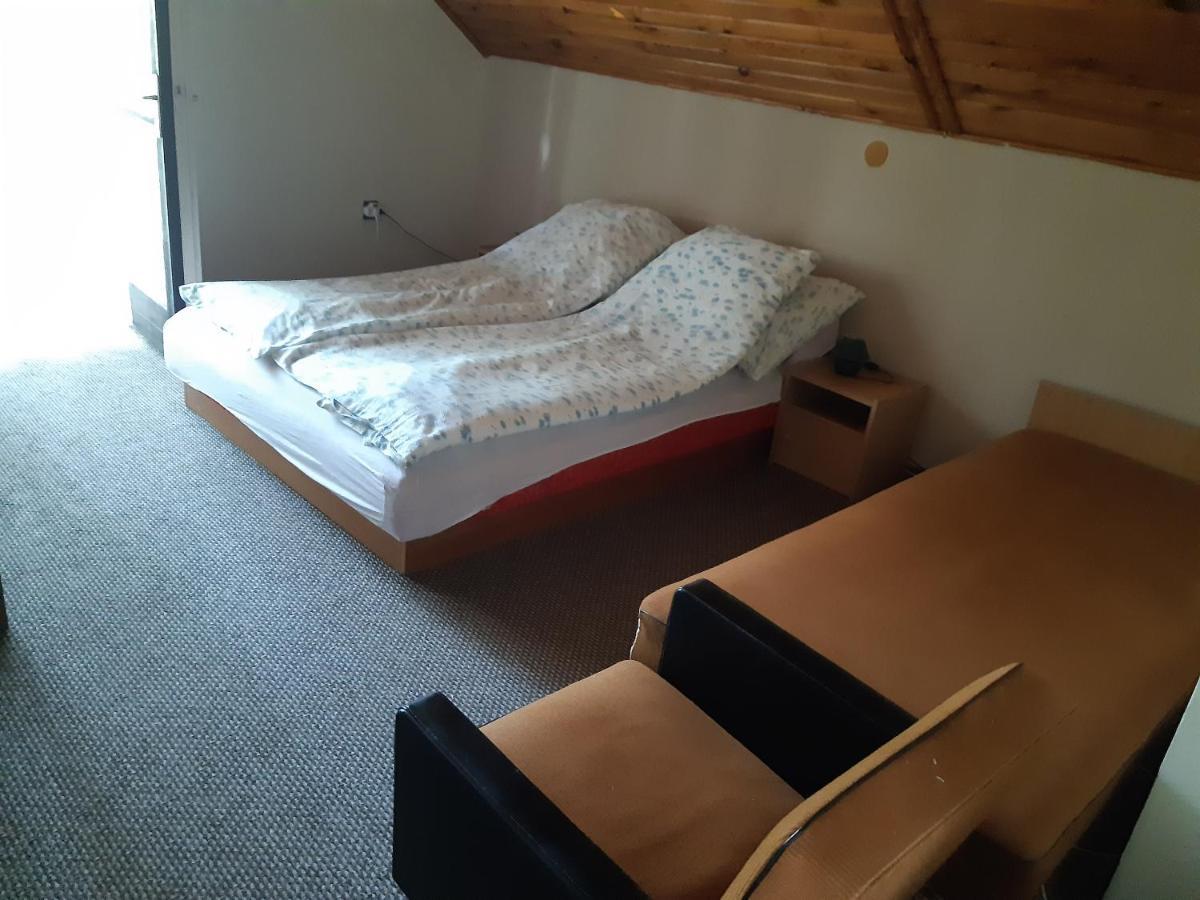 Toldi Apartman Hotel Keszthely Luaran gambar